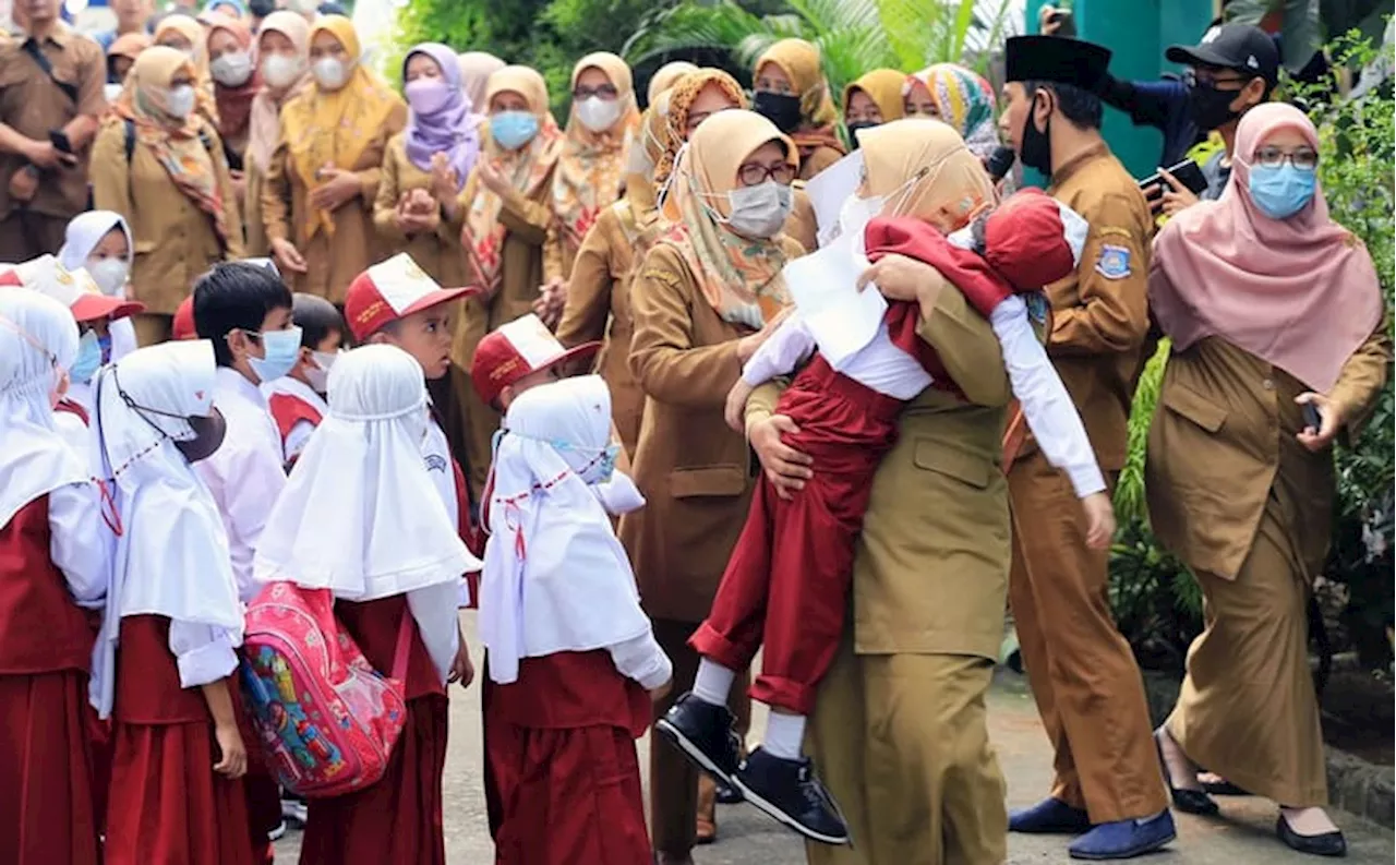 Guru di Tangsel Sambut Positif Kebijakan Mendikdasmen Kurangi Beban Administrasi