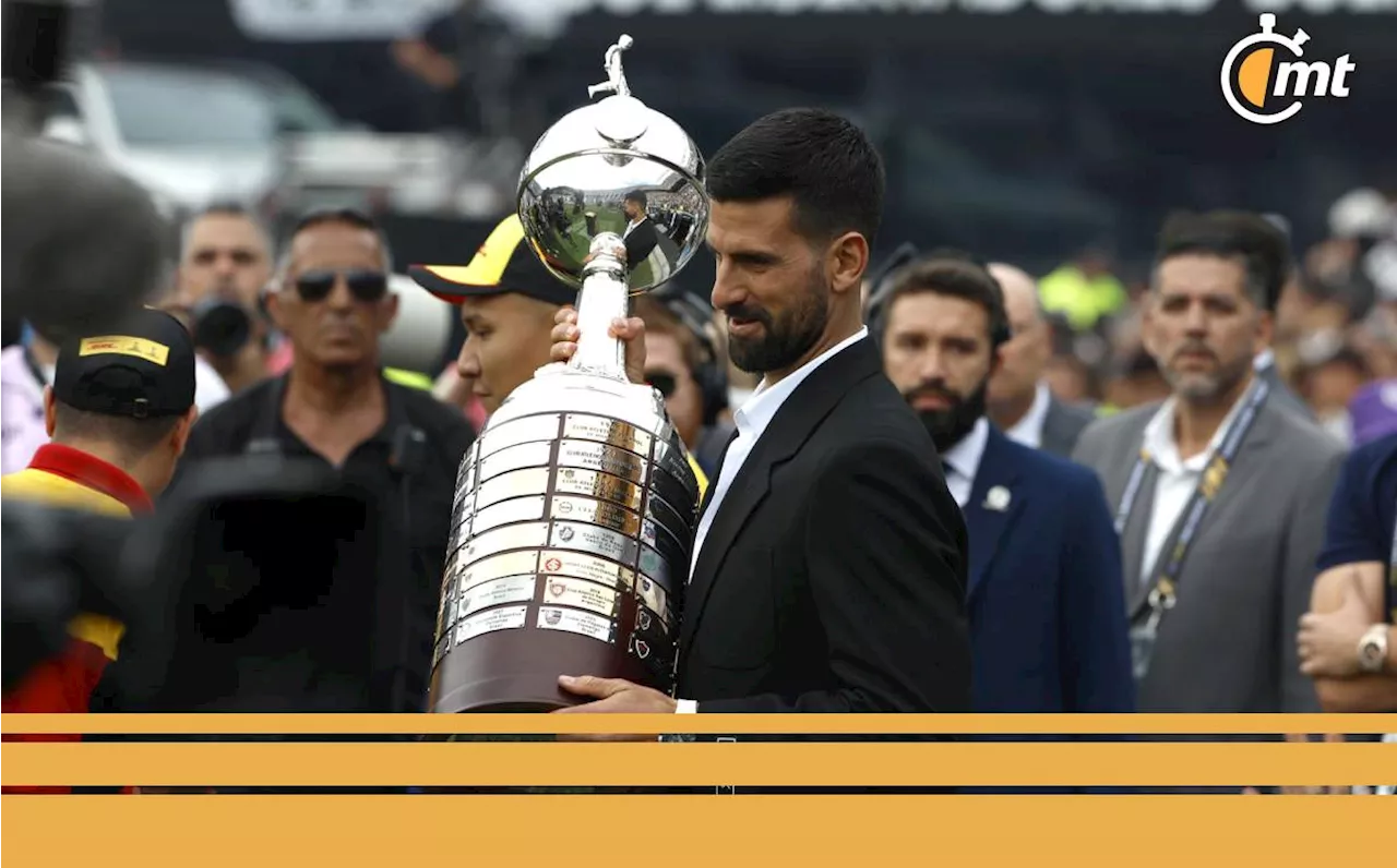 Novak Djokovic presentó el trofeo en la Final de la Copa Libertadores