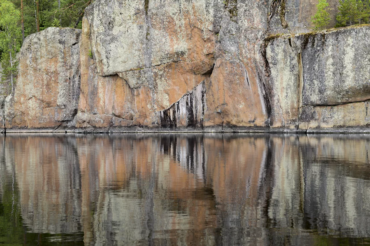 Prehistoric Rock Art Gave Hunter-Gatherers 'Multisensory Experience'