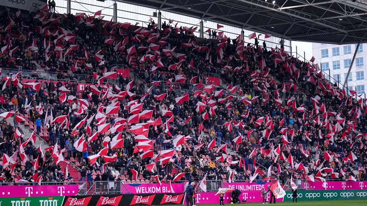 FC Utrecht Presenteert Positief Jaarverslag, Speelt Met Zwemvergelijkingen