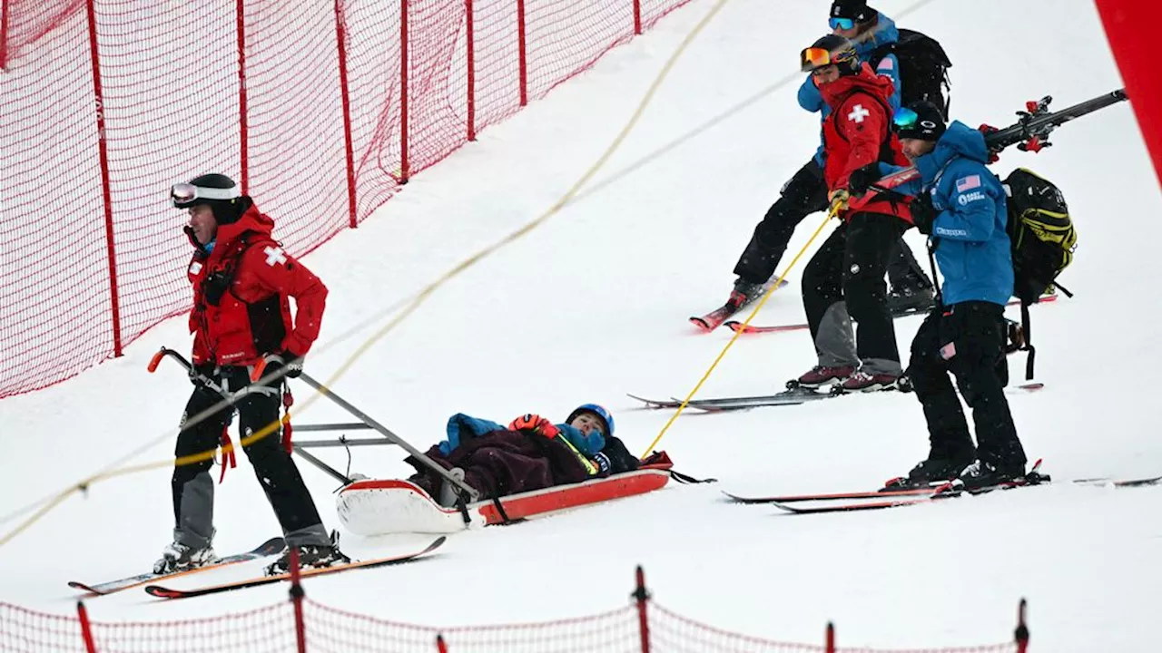 Geen 100ste wereldbekerzege, maar gang naar ziekenhuis voor skilegende Shiffrin