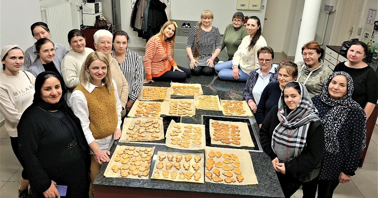 Mit Bünder Landfrauen: Eine besondere Back-Session in der Adventszeit