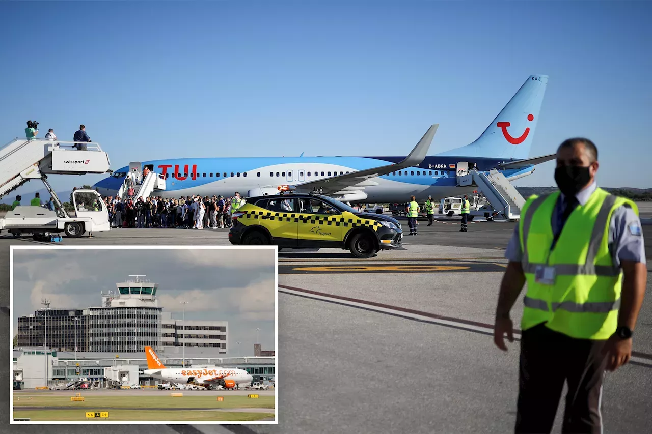 Tui Airways Flight Forced to Make Emergency Landing Due to Cabin