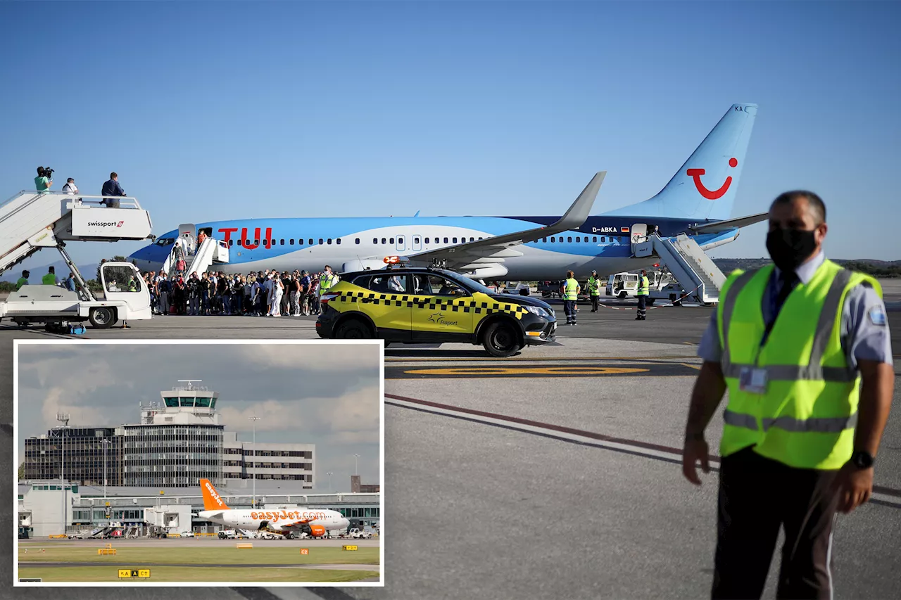 Tui Airways Flight Forced to Make Emergency Landing Due to Cabin Pressurization Issues