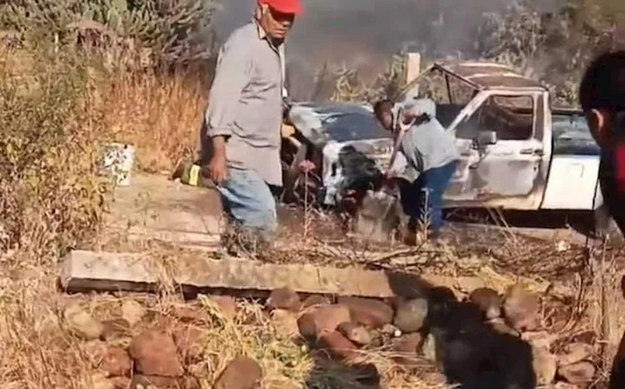 Incendio de Camioneta Controlado por Vecinos en El Cano de San Isidro