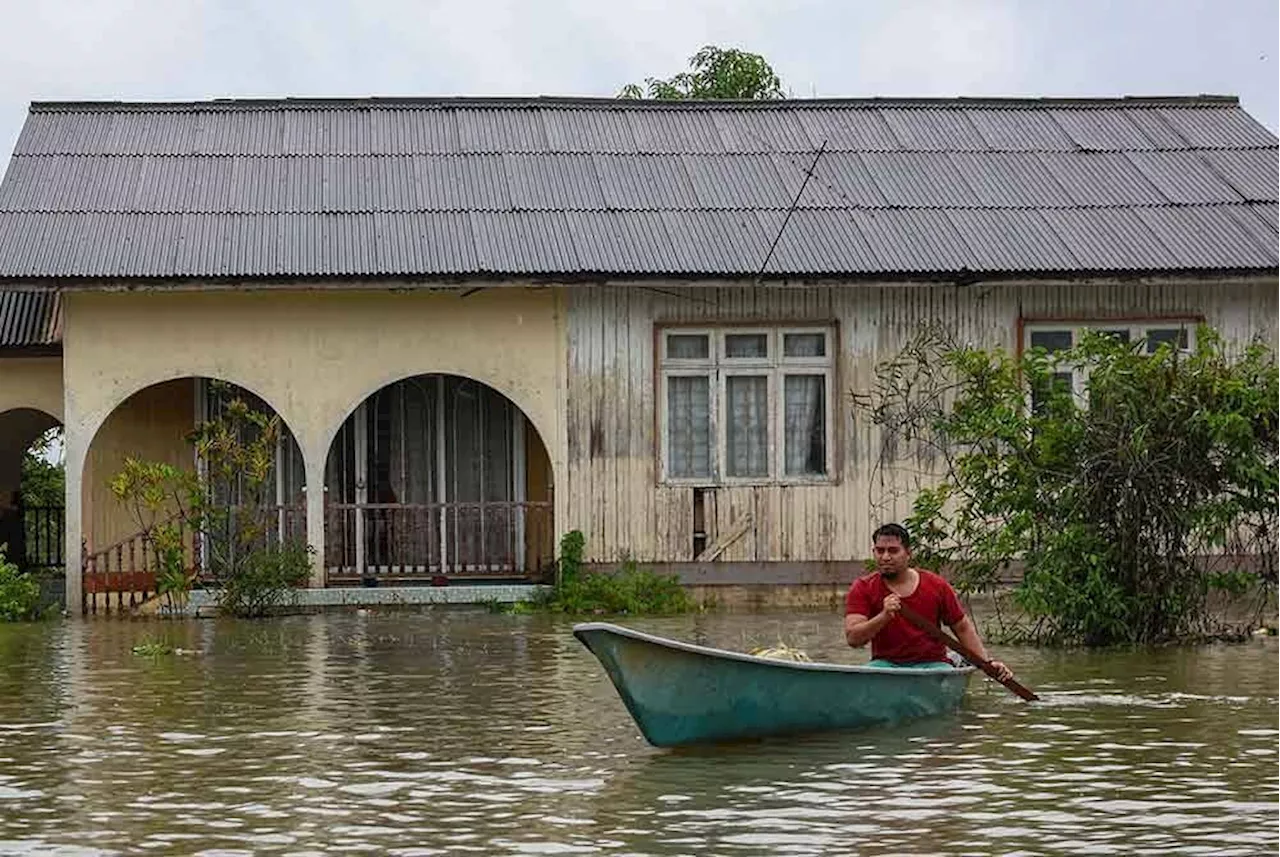 Pakistani PM Offers Aid to Malaysian Flood Victims