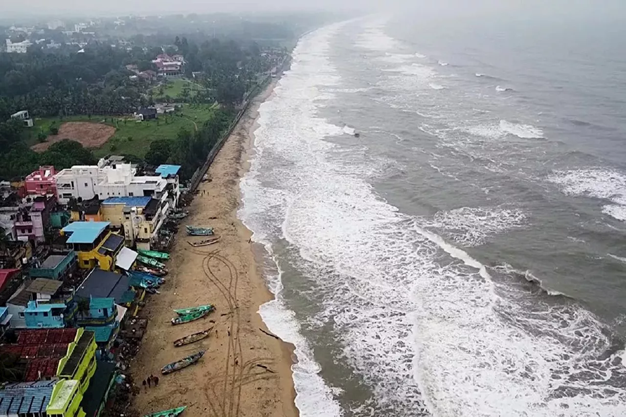 Tamil Nadu Prepares for Cyclone Fengal Landfall