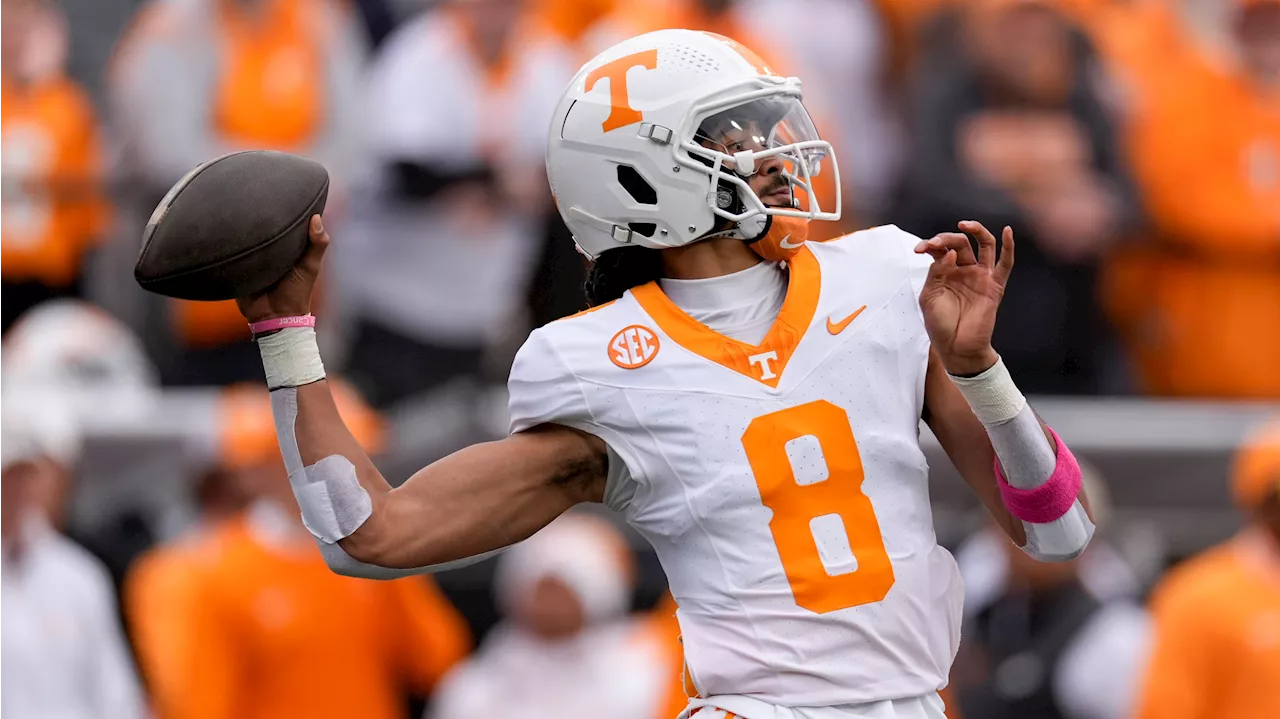 Iamaleava, No. 7 Tennessee rally from early deficit to rout Vanderbilt