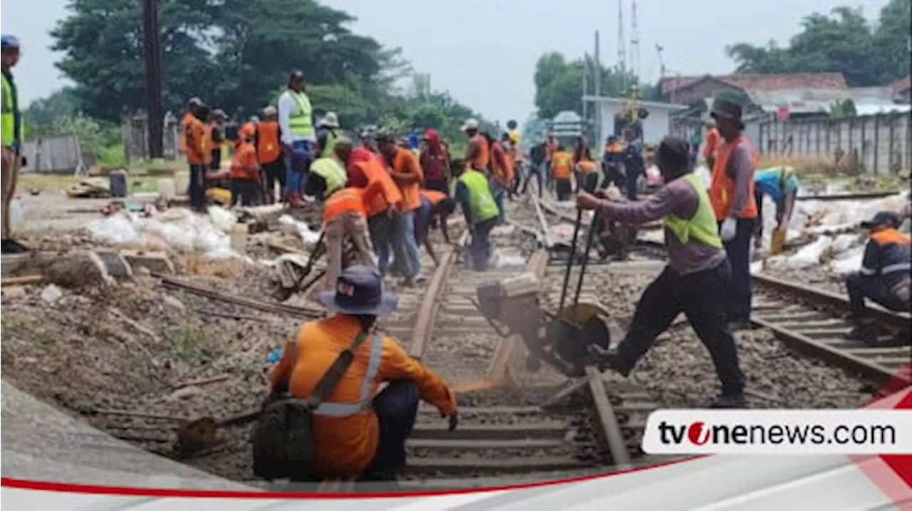 Jelang Nataru, KAI Daop 4 Semarang Ganti Rel Baru Sepanjang 106 Kilometer