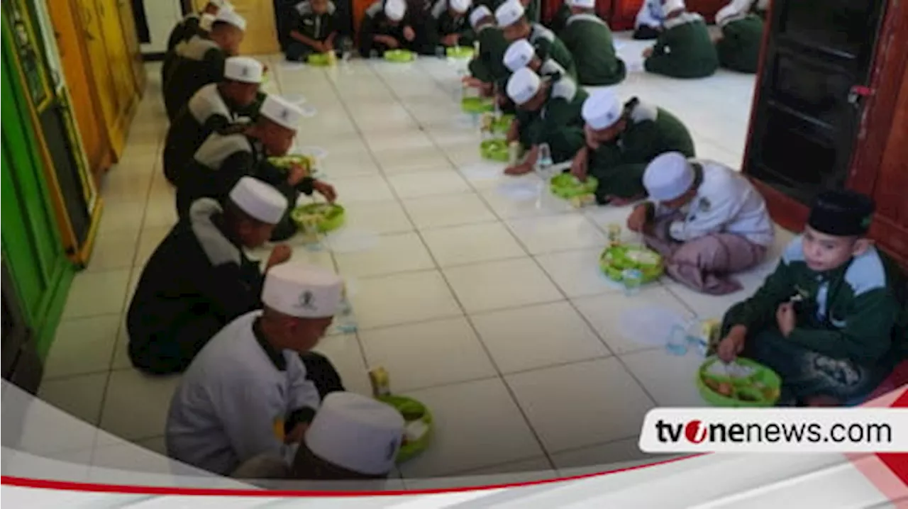 Menag Tinjau Simulasi Program Makan Bergizi Gratis di Pondok Pesantren Nahdlatul Ummat