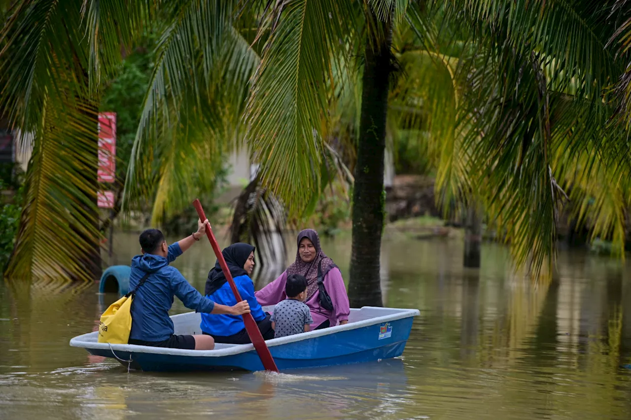 Banjir di Terengganu semakin buruk, 35,124 mangsa berada di PPS