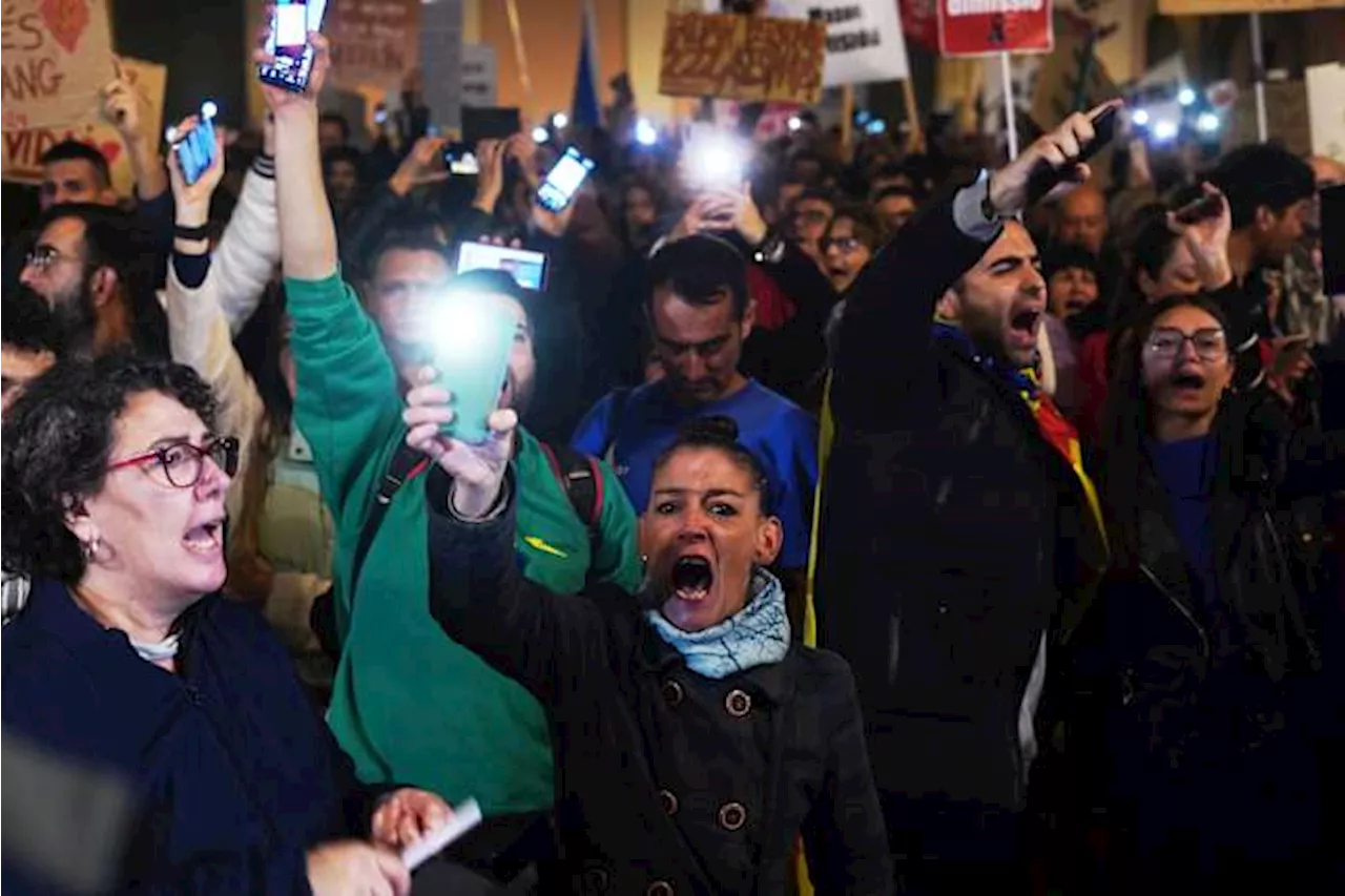 Regional Spanish leader who botched flood response faces another big march demanding his resignation