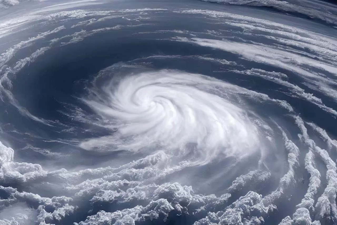 Cyclone Fengal Latest Update: ઘરમાં જ રહેજો! આજનો દિવસ ખતરનાક; વાવાઝોડું ત્રાટકશે અને તબાહી મચાવશે, 7 રાજ્યો માટે ચેતવણી, શાળા-કોલેજો બંધ