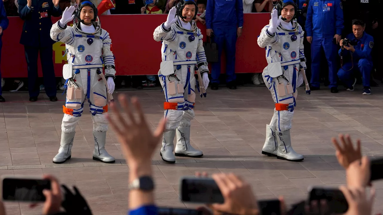 China space station crew returns to Earth after 6 months in space