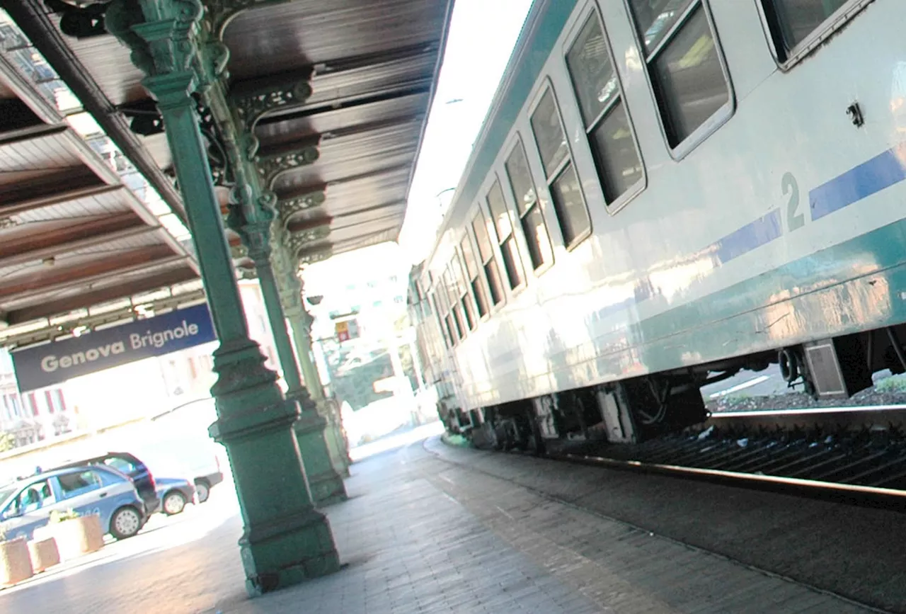 Genova, capotreno accoltellato: arrestato 21enne, denunciata minorenne