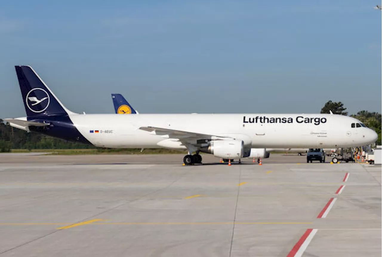 Lufthansa Cityline übergibt A321-P2F an Lufthansa Cargo