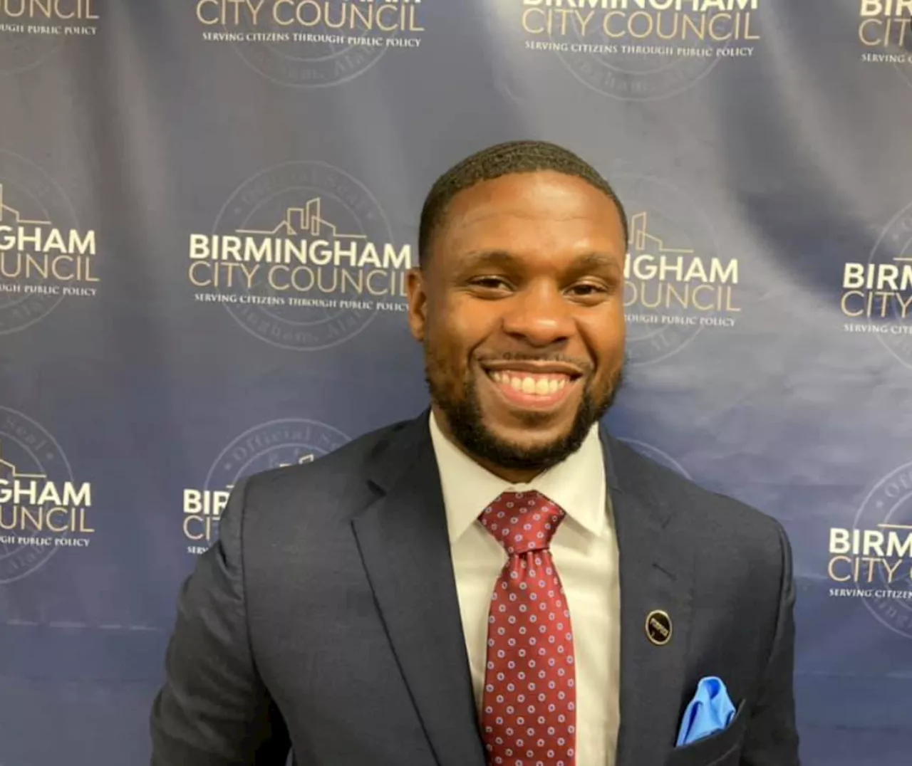 Birmingham councilman arrested for DUI after passing out in city vehicle in south Alabama, police say