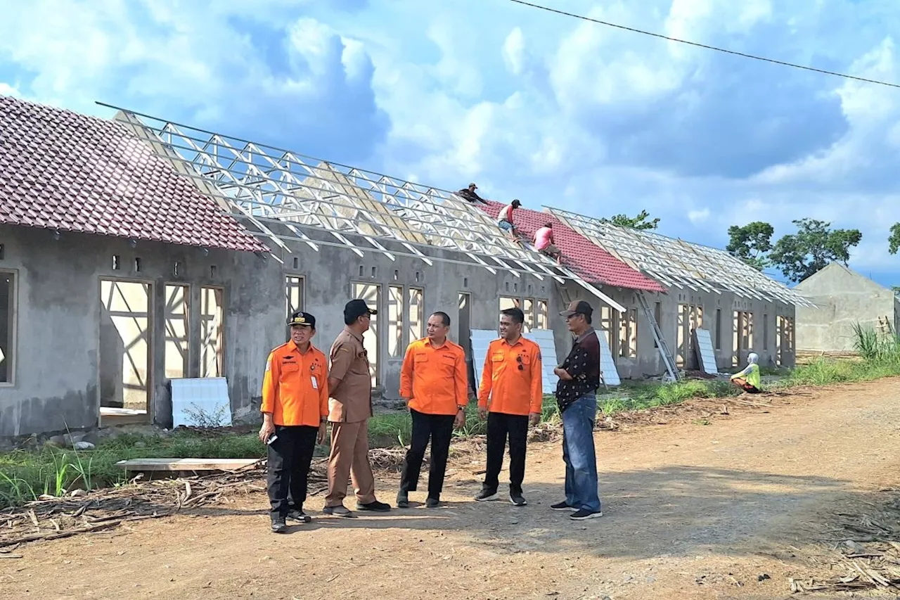 BPBD Jatim tinjau pembangunan hunian relokasi banjir