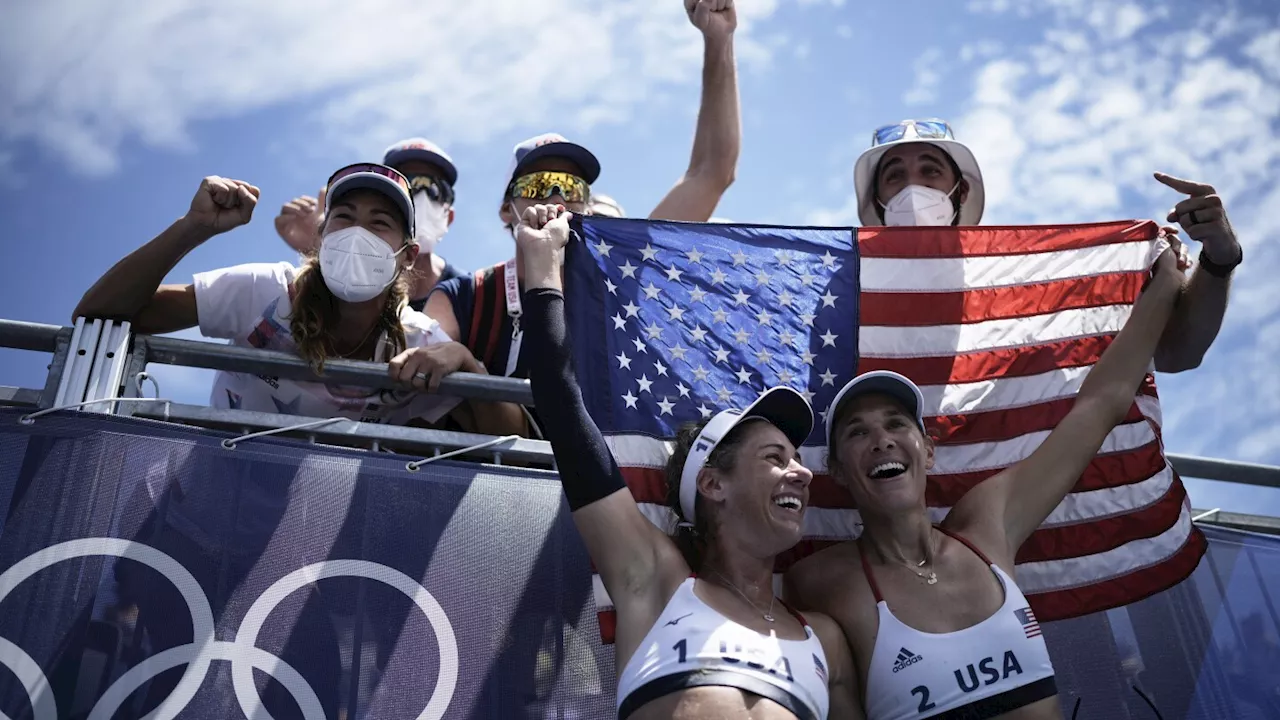 Tokyo beach volleyball gold medalist Alix Klineman will follow partner April Ross into retirement