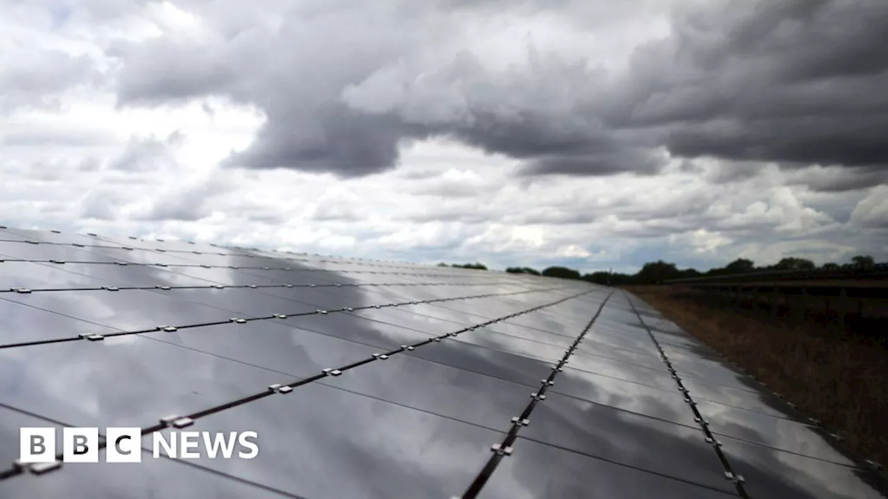 London Underground: TfL plans solar farms to help power the Tube