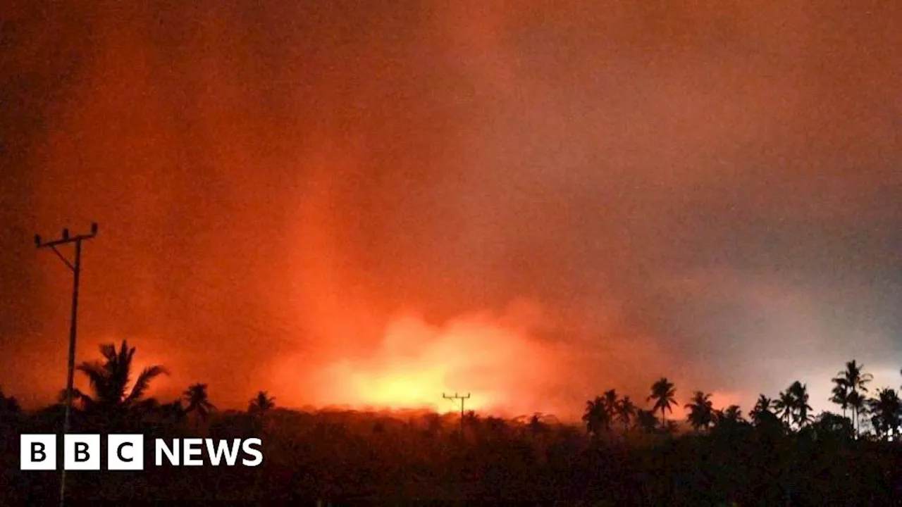 Indonesia: At least 10 dead after Mount Lewotobi volcano erupts