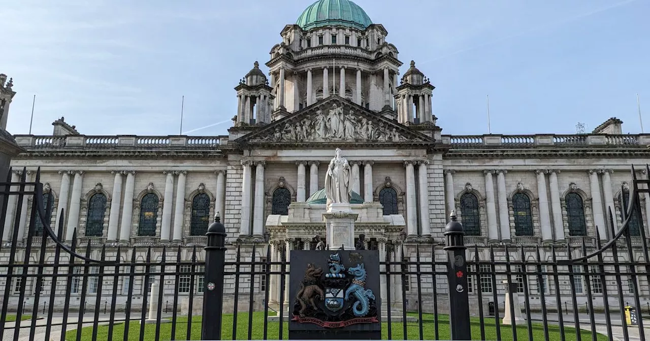 Councillors hold back on £5 million security contract for Belfast City Hall