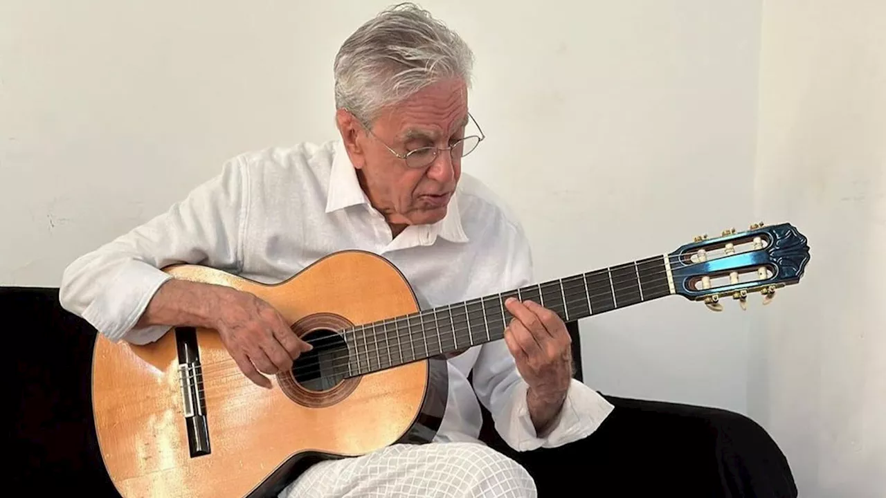 Caetano responde questão do Enem com suas músicas: “Acertei?”