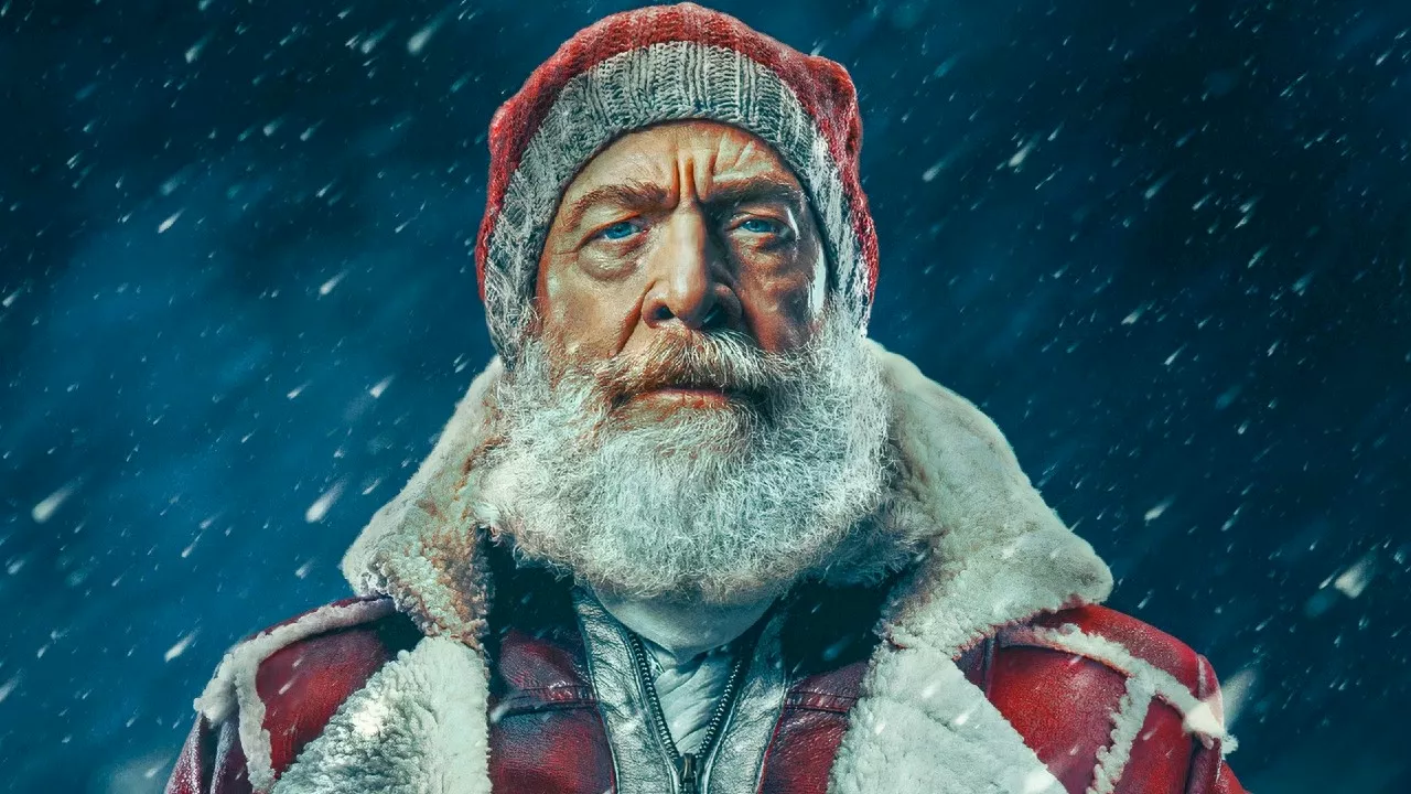 I migliori film in streaming di J.K. Simmons, il nuovo Babbo Natale in Uno Rosso