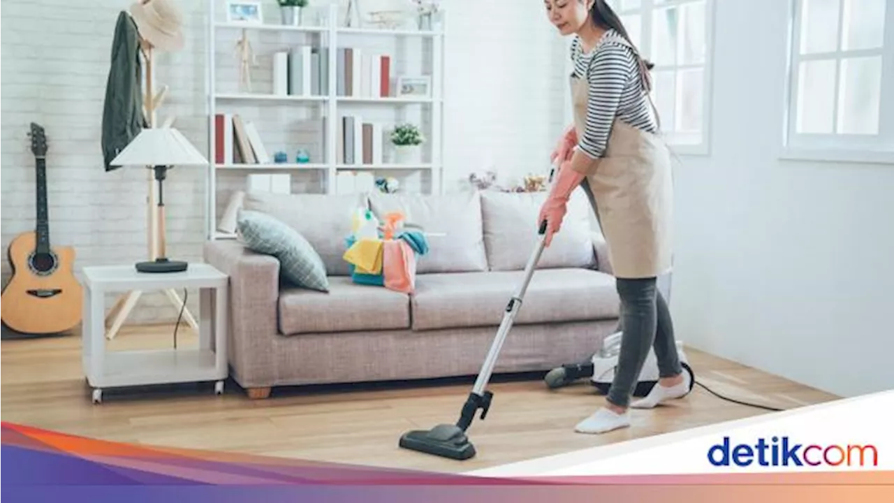 5 Cara Cegah Rumah Berdebu Biar Nggak Capek Berberes Mulu