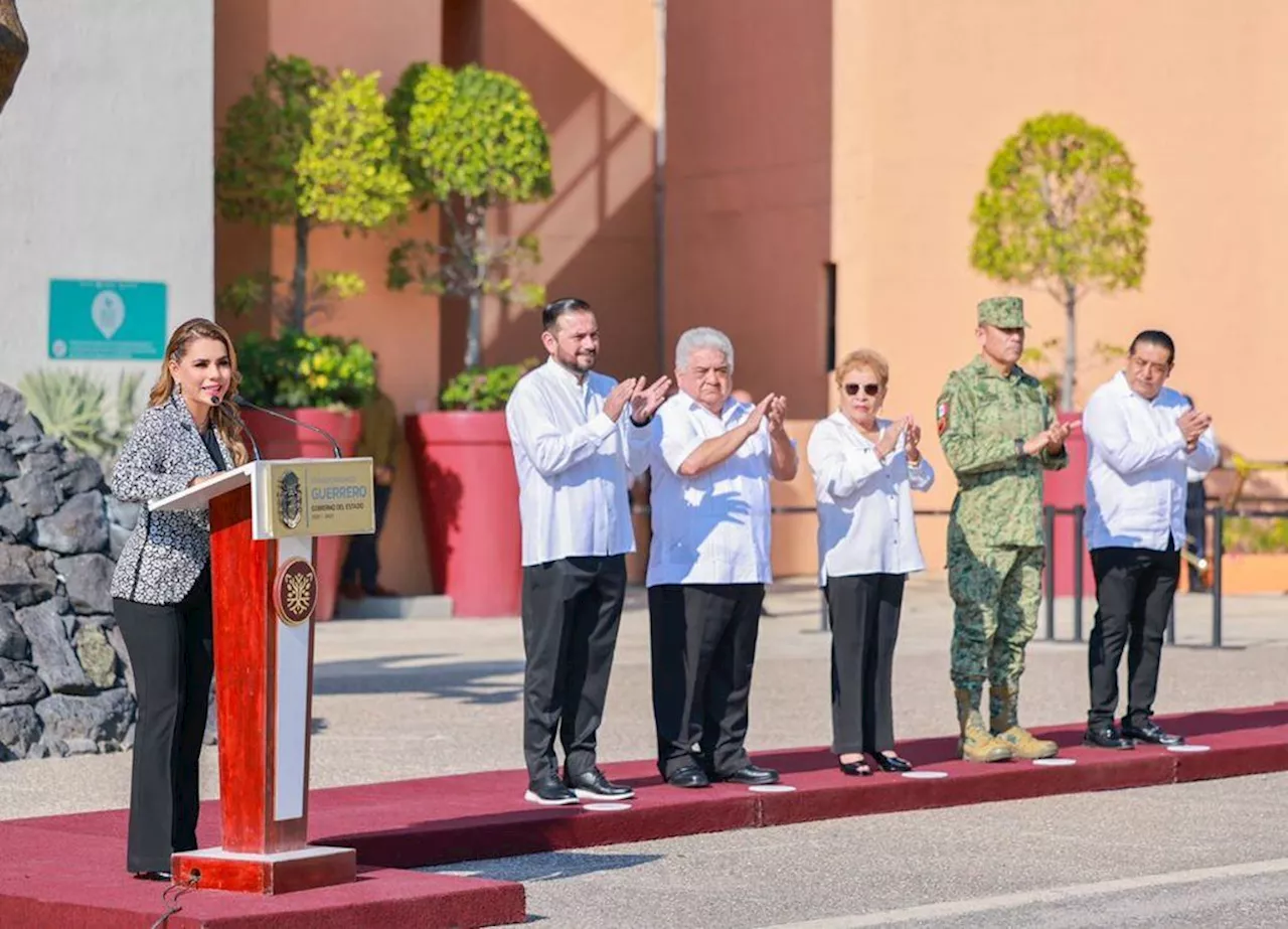 Evelyn Salgado rnde homenaje a las Fuerzas Armadas; reitera su compromiso de cero tolerancia a la violencia