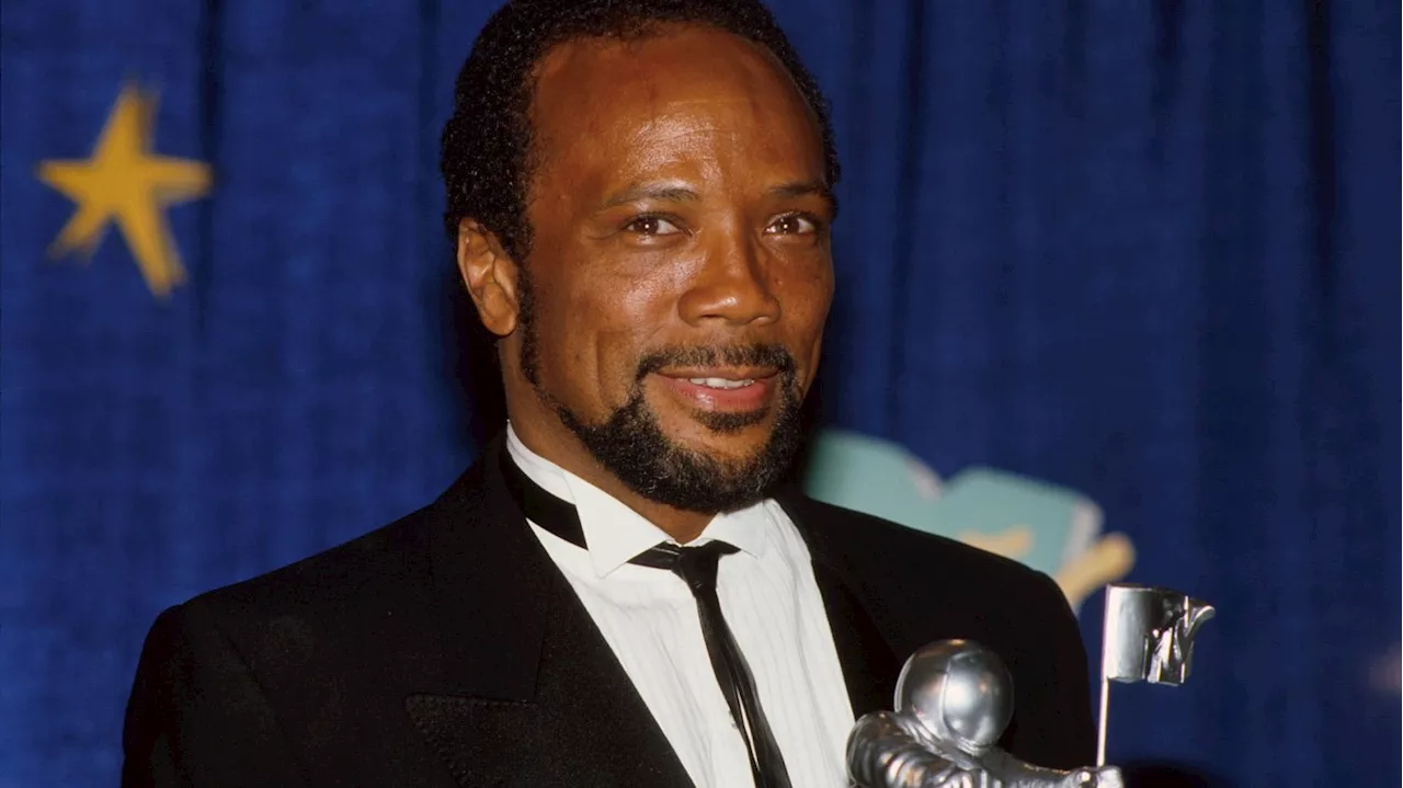 Mort de Quincy Jones : du jeune trompettiste de jazz au cofondateur de la chaîne Qwest TV, itinéraire d'un géa