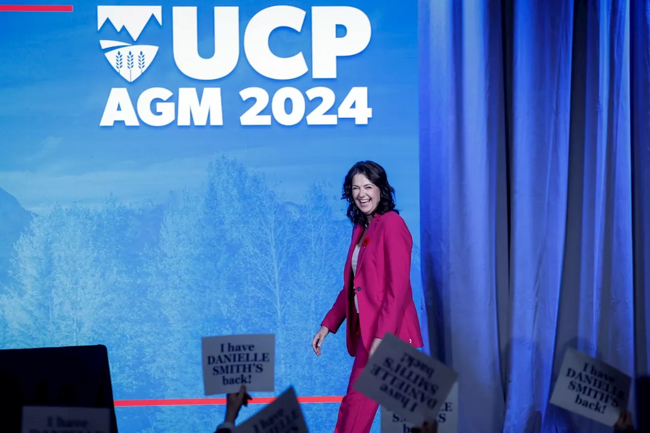 Danielle Smith wins UCP leadership review with 91% support, strengthening conservative hold