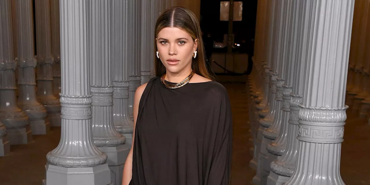 Sofia Richie Grainge Is a Minimalist Dream in a Slouchy Chocolate Brown Gown