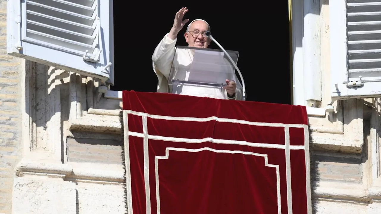 Pope at the Angelus: The source of everything is love