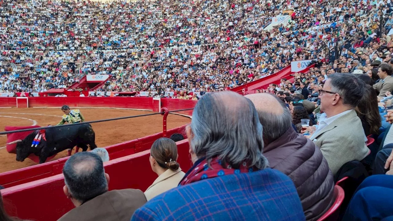 Hay que garantizar convivencia pacífica en alrededores del Estadio Azul y Plaza de Toros: Brugada