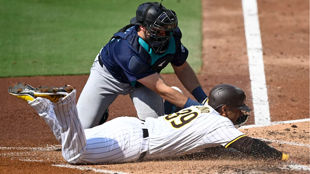 Mariners catcher Cal Raleigh, utilityman Dylan Moore win Gold Gloves