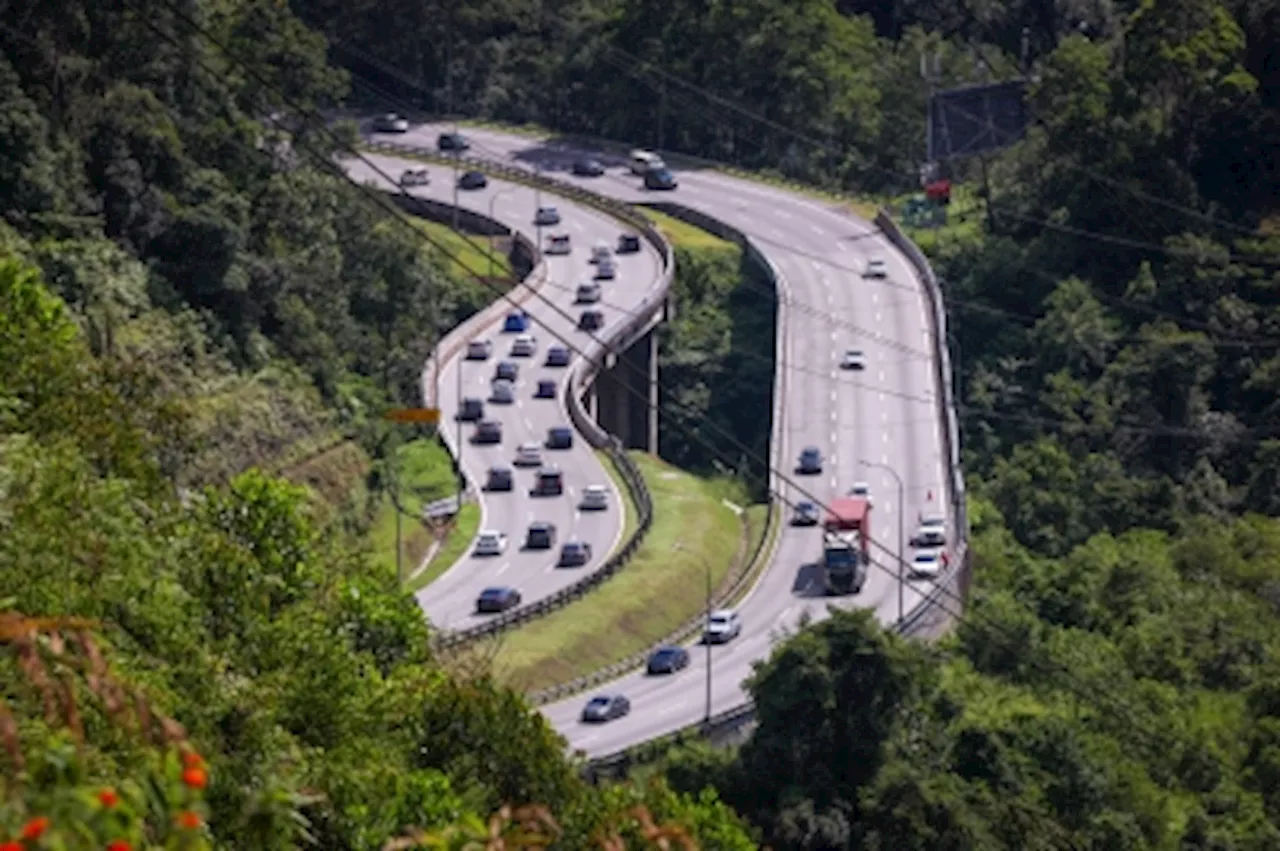 KL-Karak Highway upgrade to begin in January, includes new tunnel, added lanes, aims to ease festive traffic by 2029, says Ahmad Maslan