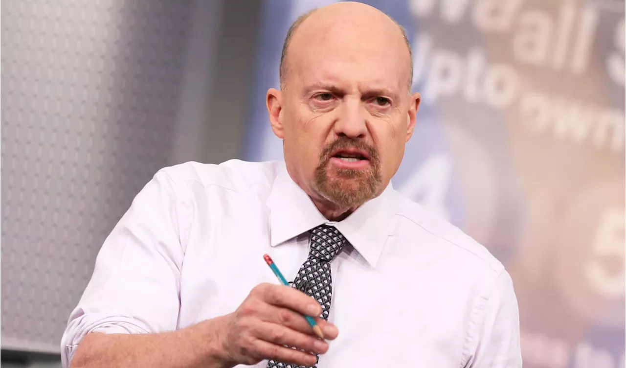 Jim Cramer says Monday's market action suggests some traders anticipate a Harris win