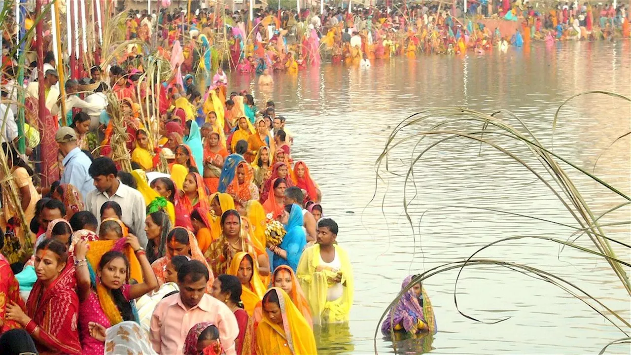 Chhath Puja 2024: छठ महापर्व के लिए कितनी तैयार है दिल्ली? जानिए यमुना का हाल