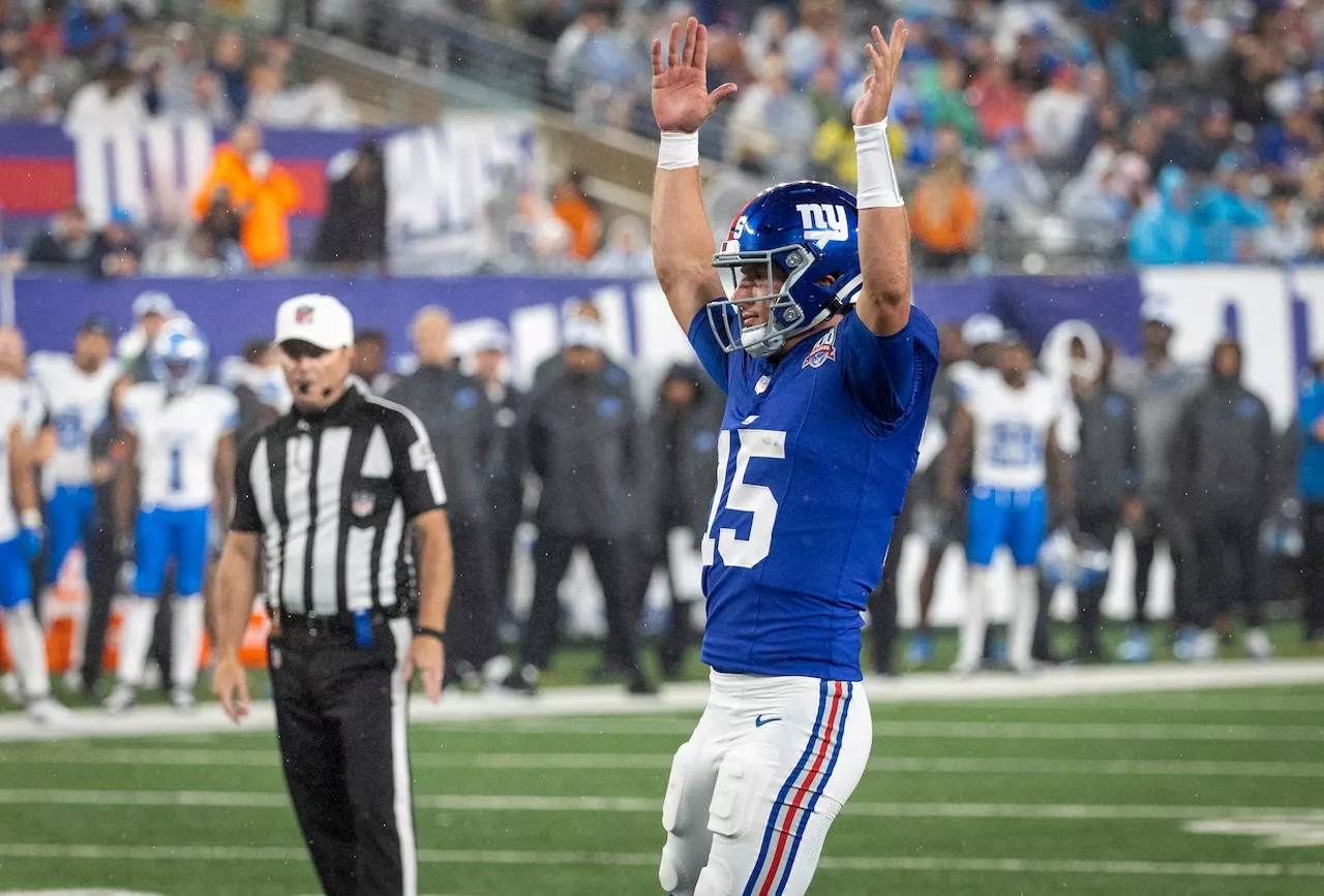 As Giants’ Daniel Jones loses again, QB Tommy DeVito has improved by ‘leaps and bounds’