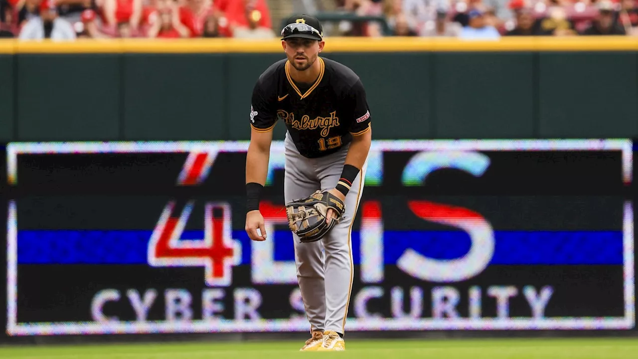 Pittsburgh Pirates' Jared Triolo Wins Gold Glove