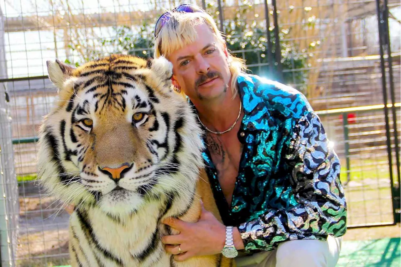 ‘Tiger King’ Joe Exotic says he’s engaged to fellow inmate