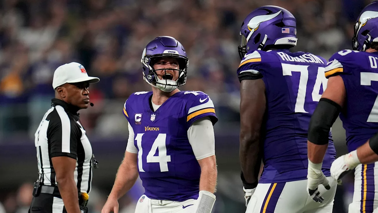 Darnold, Vikings pull away in second half to beat Colts