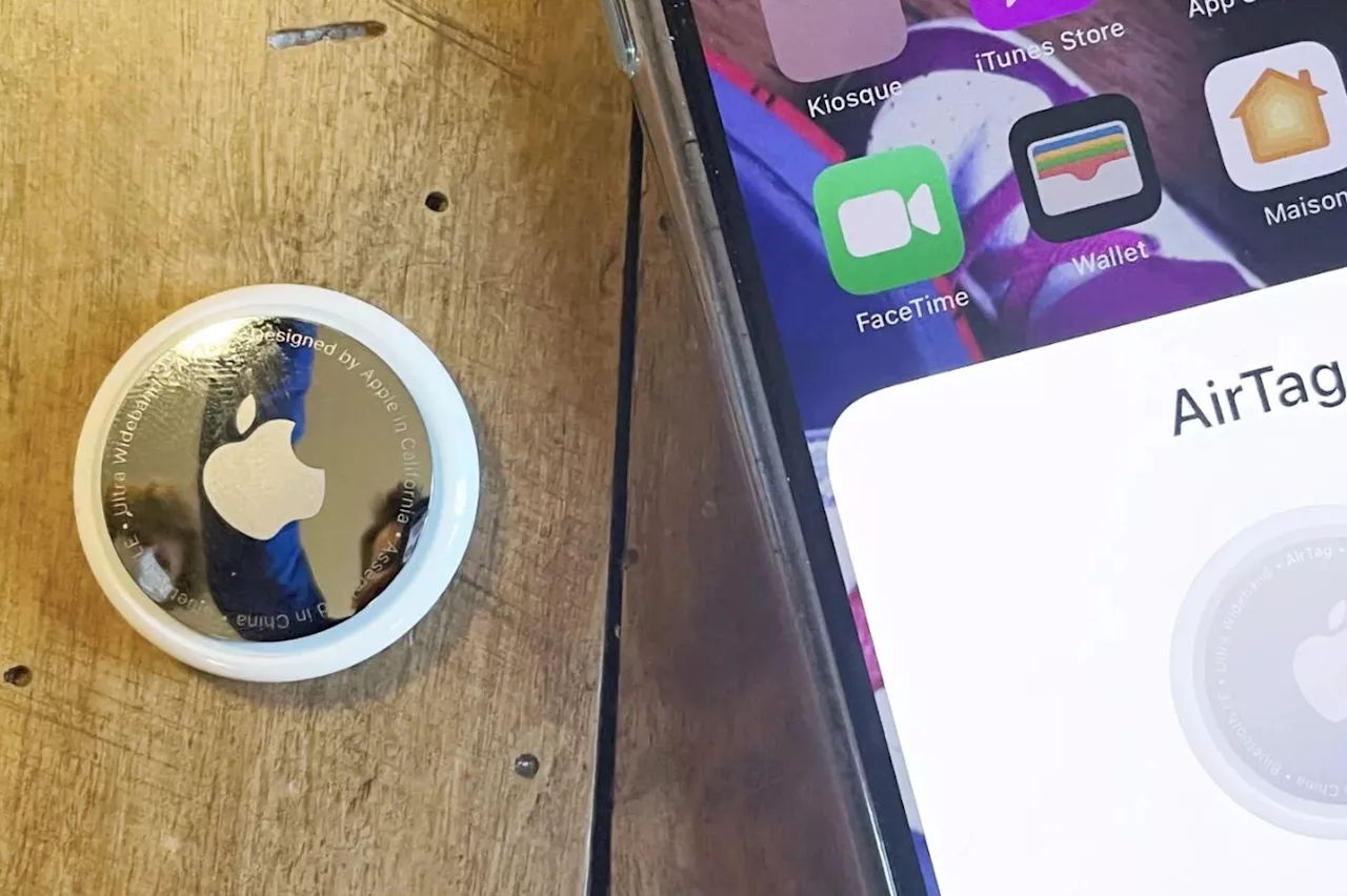iOS 18.2 permet de partager la position d’un AirTag perdu avec une « compagnie aérienne »