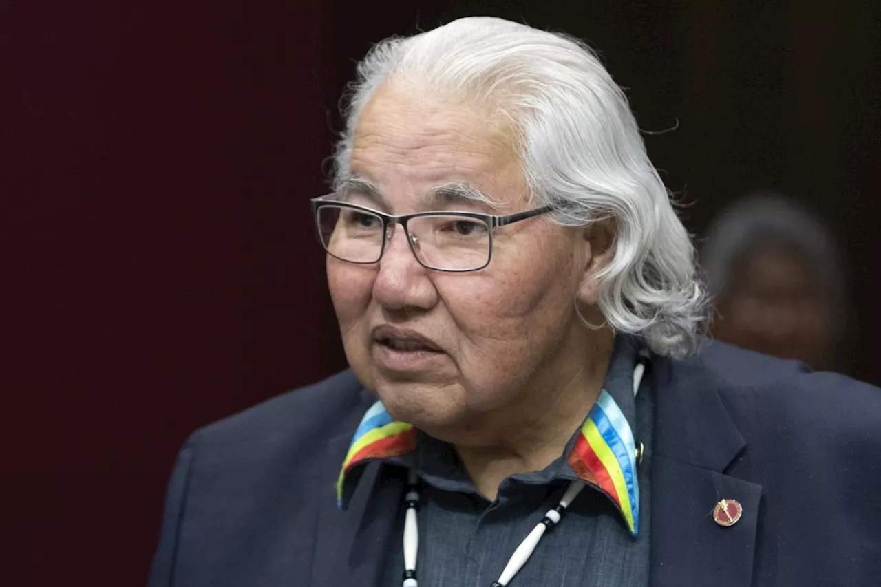 Memorial in Winnipeg on Sunday for judge, senator, TRC chair Murray Sinclair