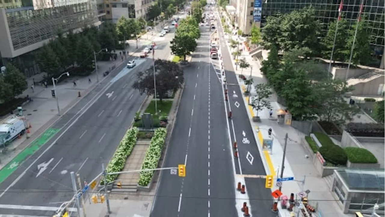 Ontario should pay for initial bike lane installation: city manager