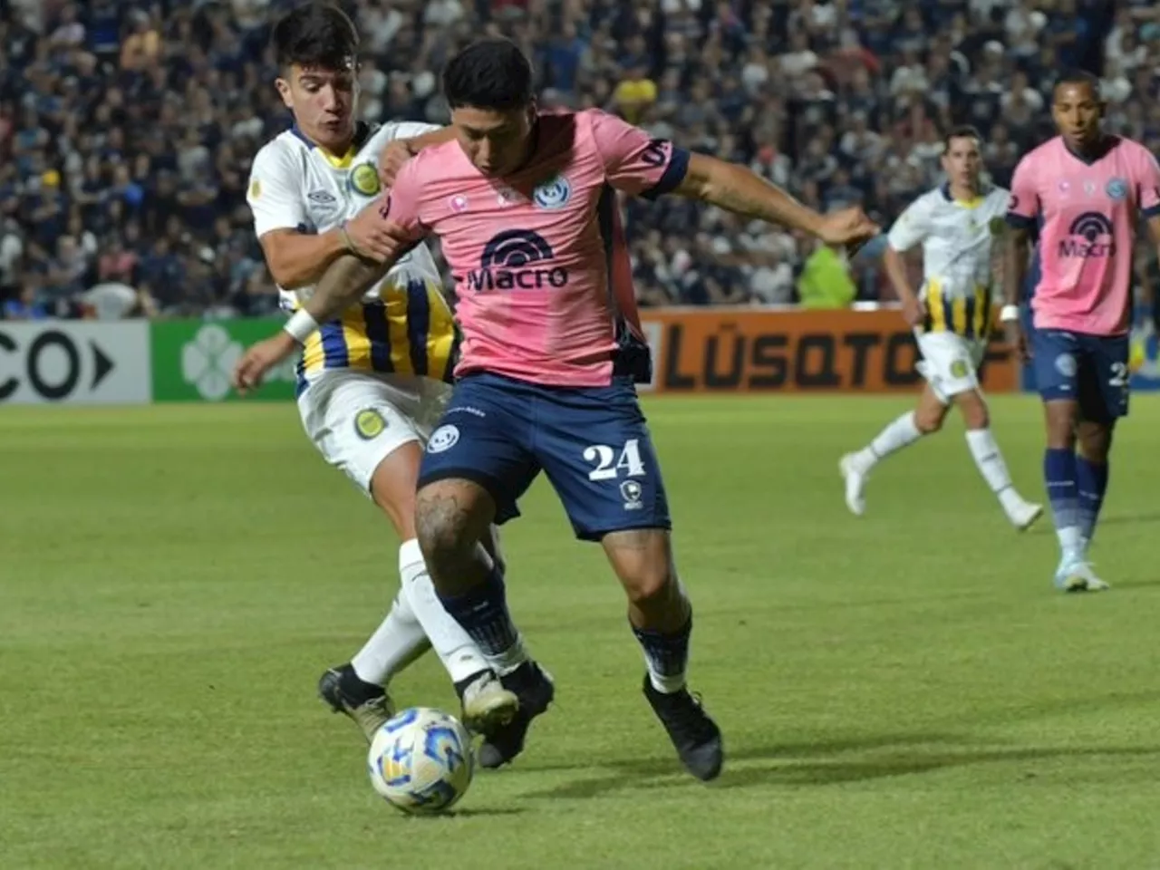 Independiente Rivadavia y Rosario Central le sacaron jugo a la pelota parada y empataron en Mendoza