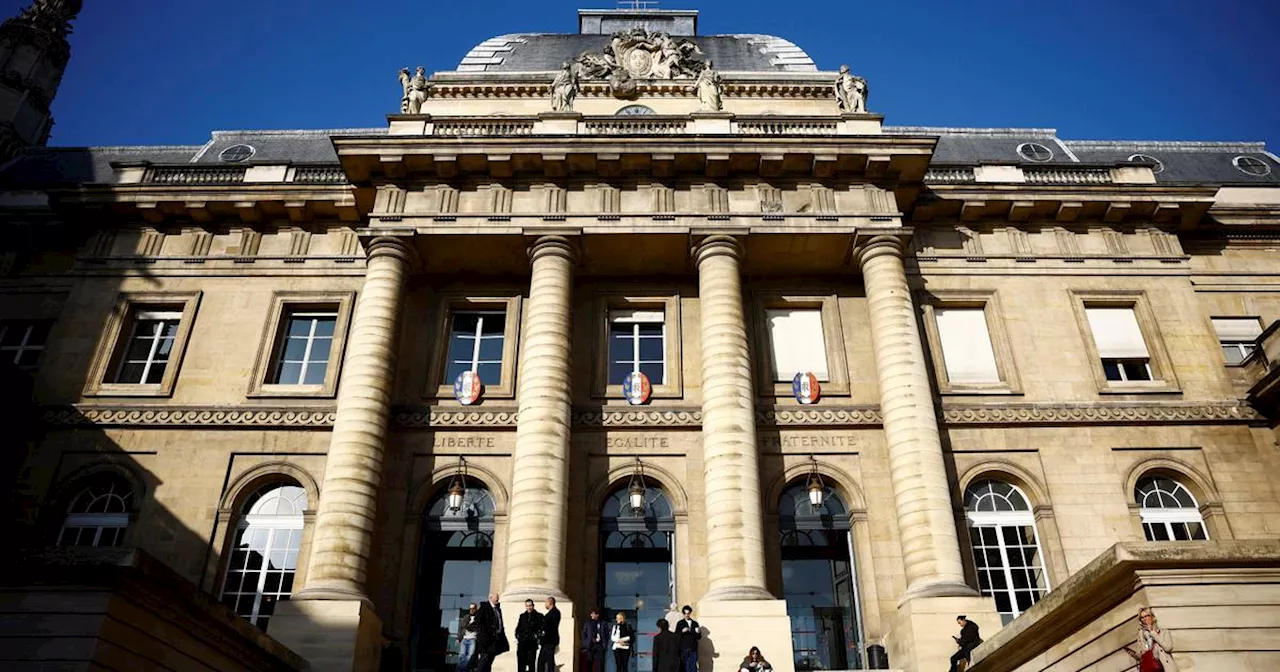 Procès sur l’assassinat de Samuel Paty : étudier “la mécanique d’un monstrueux engrenage”