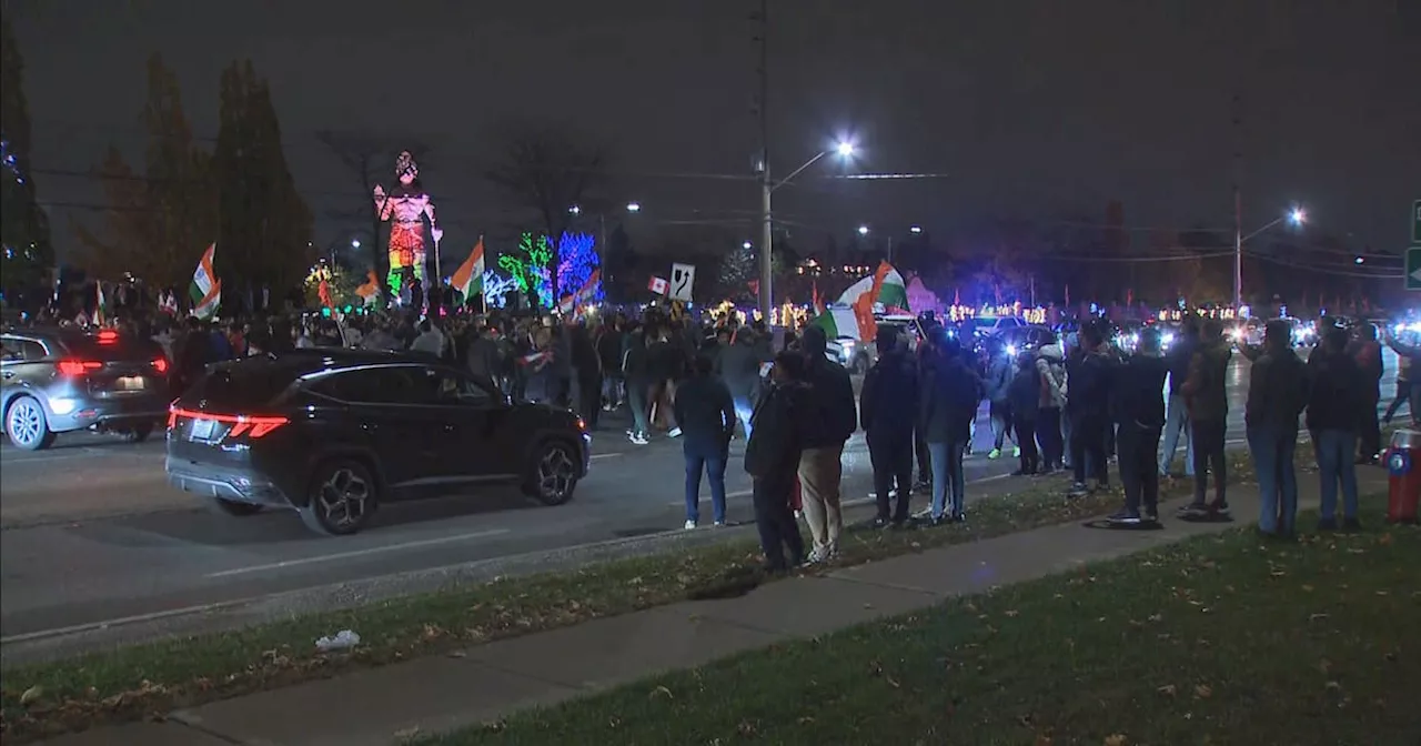 Demonstrators outside Hindu temple in Brampton told to disperse after weapons seen