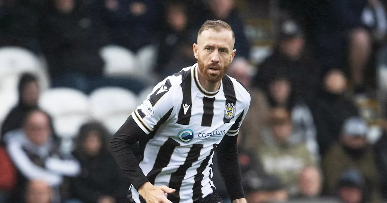 Kevin van Veen loan terminated as St Mirren act on accused star